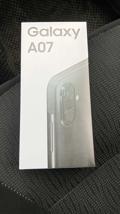 Продам смартфон самсунг