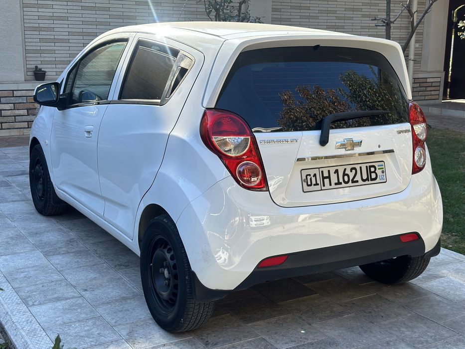 Spark 2018 yil 2 pazitsa mexanika 102000 km yurgan