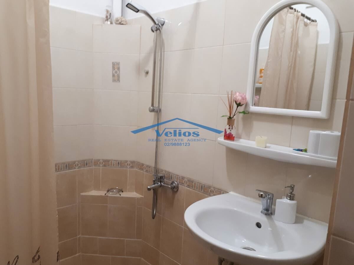 Дава се под наем Тристаен апартамент в София, Център - 80 кв.м за 510 € - Снимка #8