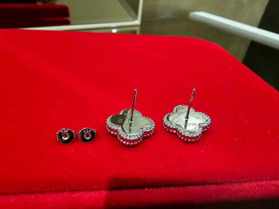 Van Cleef & Arpels VCA Silver Vintage Alhambra Clover Дамски Обеци