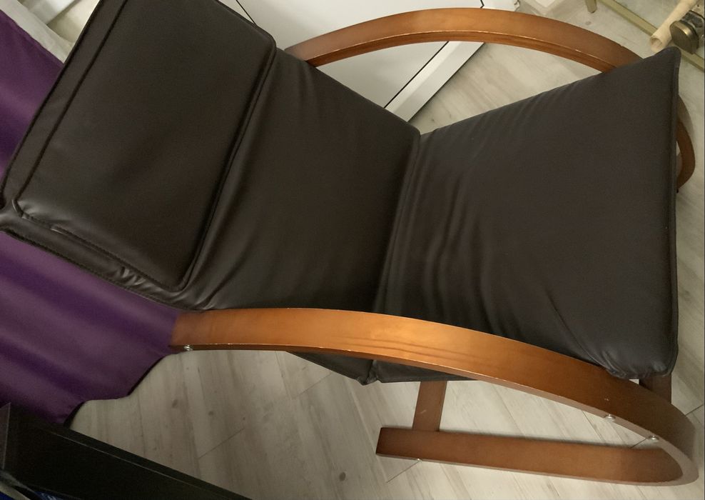 Fotoliu + pantofar + cuier lemn masiv + scaune bar