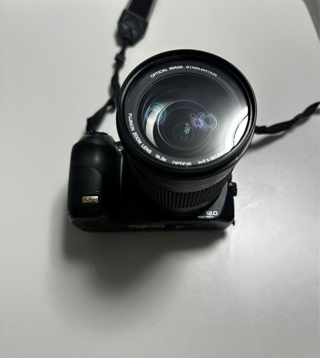 Фотоапарат FujiFilm