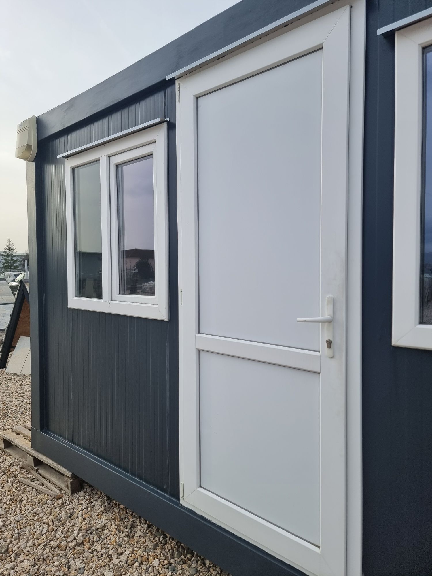 Container second hand gri 4x2.4 aer conditionat inclus