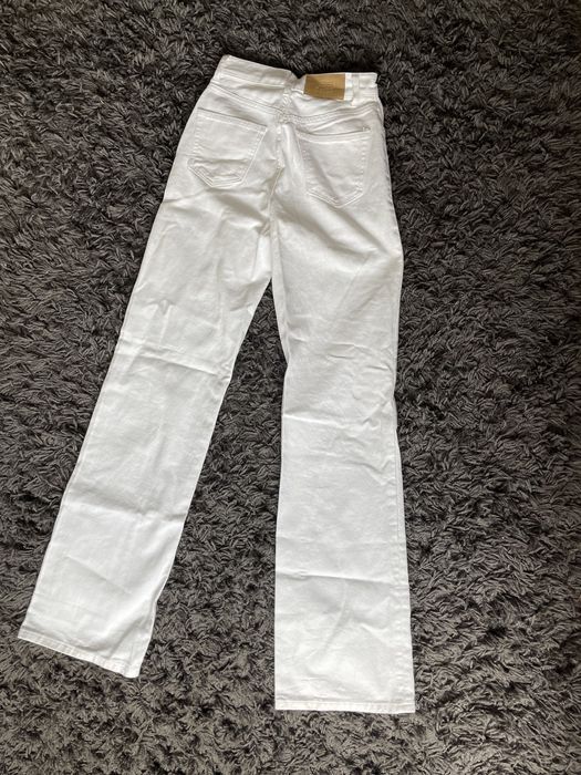 Blugi diferite modele , salopeta si gentuta