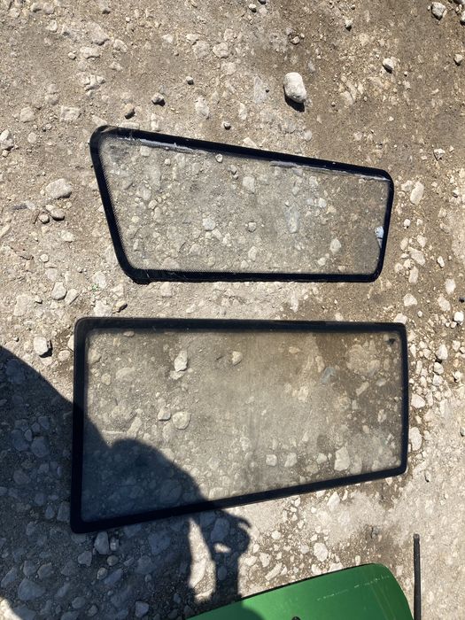 Странични стъкла за T4