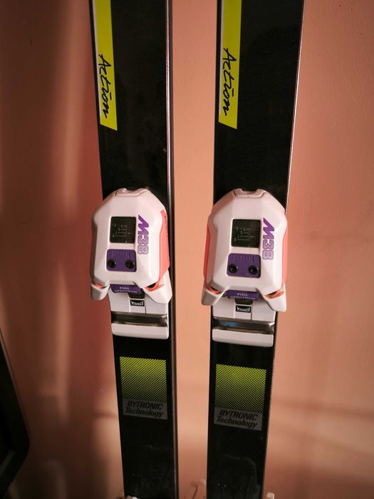 Ски Tecno Pro с автомати