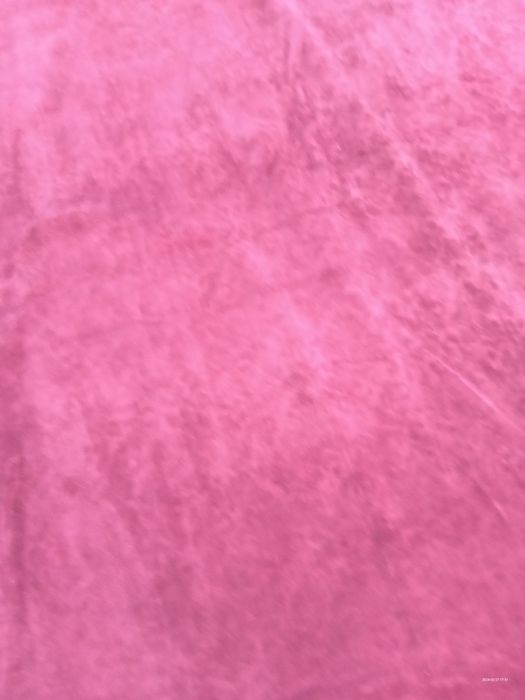 Vând plus grena cu imprimeu și material mătase pentru draperii