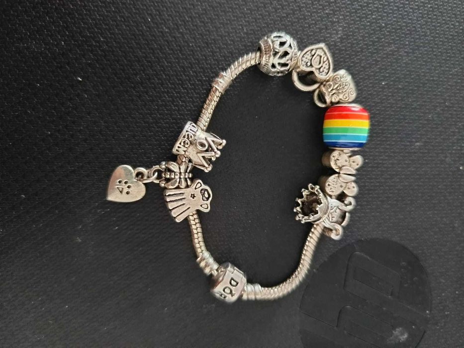 Accesorii Charmuri bratara Pandora