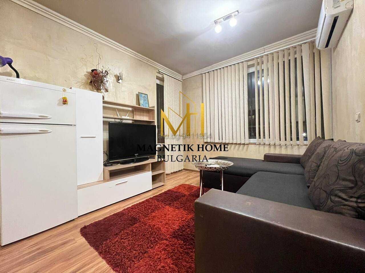 Дава се под наем Двустаен апартамент в Бургас, Лазур - 59 кв.м за 357 € - Снимка #1