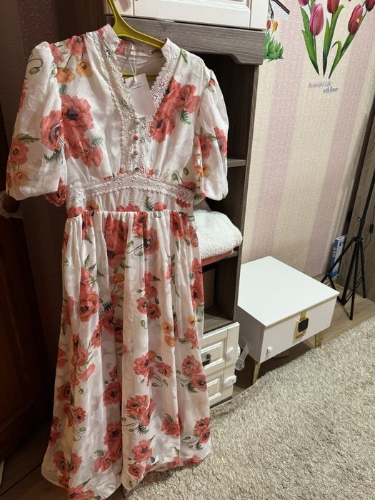 Нежное платье Zimmermann с цветочным принтом (новое) размер 42-44