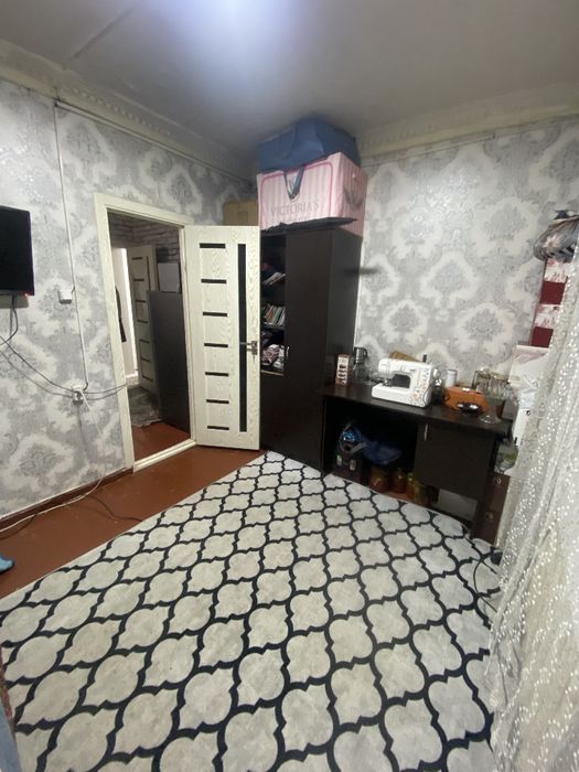 2 xonali qulay sharoitli lokatsiyali uy sotiladi