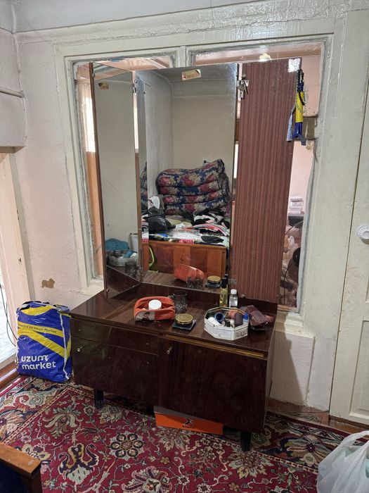 Мебель б/у продается по договорной цене