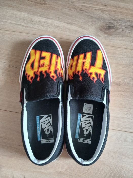 Vans x Thrasher Slip-on pro skate shoes