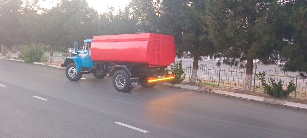 Zil vodavoz sotiladi narxi 150 mln som kelishiladi. Sastayana alo