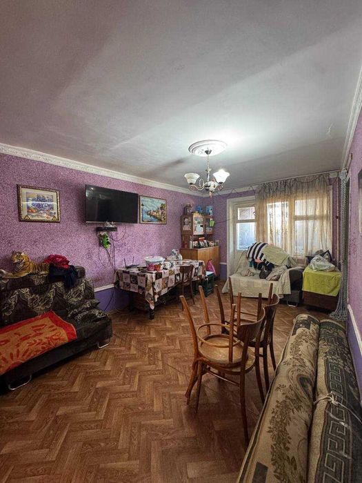 Продается 2-комнатная квартира Радуга