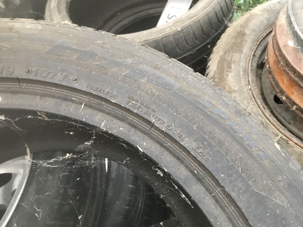 Anvelopa vara   255 50 R19 BRIDGESTONE dueler H/P sport   100 lei