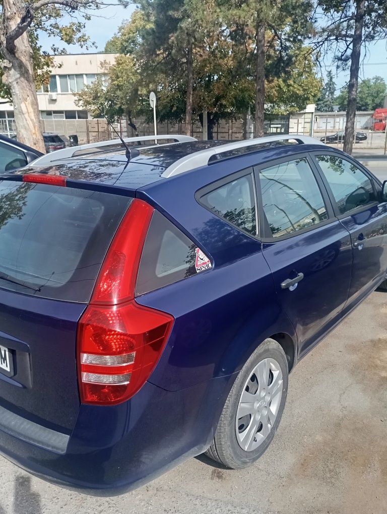 Kia ceed 1.4 109kc бензин