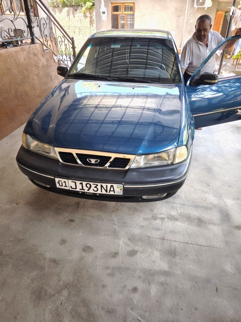 Asalomalekum moshina sotiladi