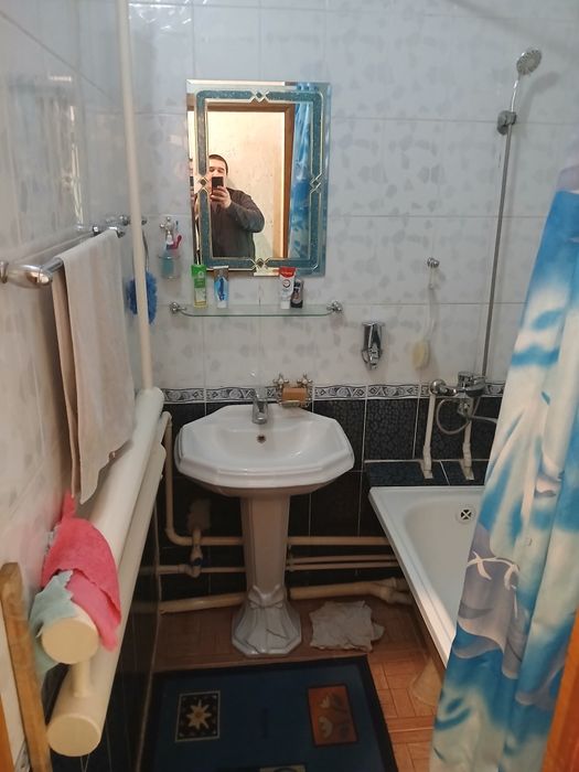 Продается Нукус 23м.р 4- комнатная квартира, своя