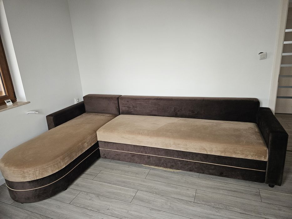 Vând Colțar Extensibil În Stare Impecabilă