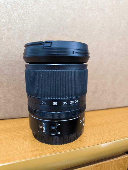 Vând Aparat Mirrorless NIKON Z6, 24.5 MP, Wi-Fi + Obiectiv 24-70mm f4