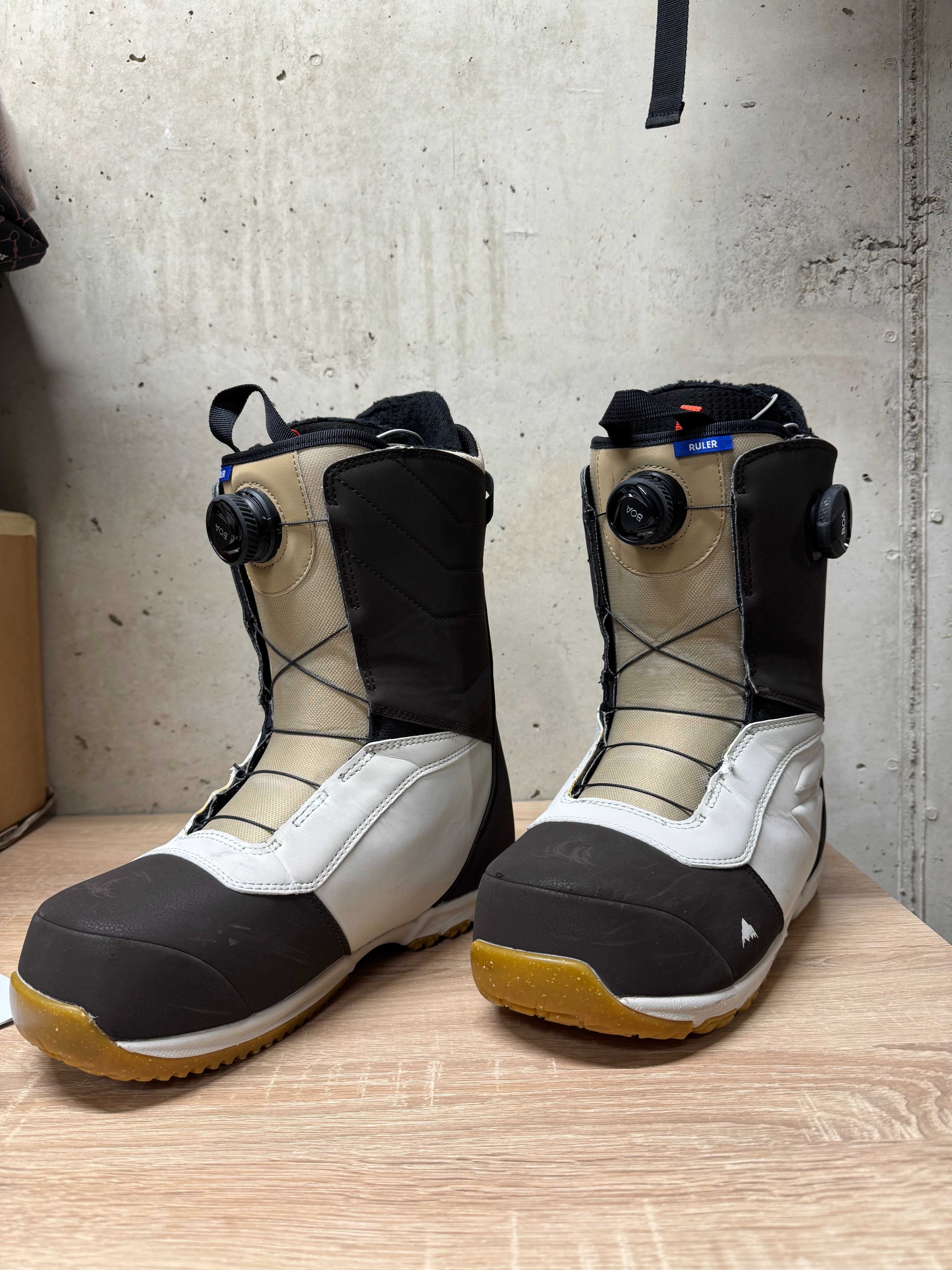 Burton Ruler BOA | 10.5 (43.5 EU).