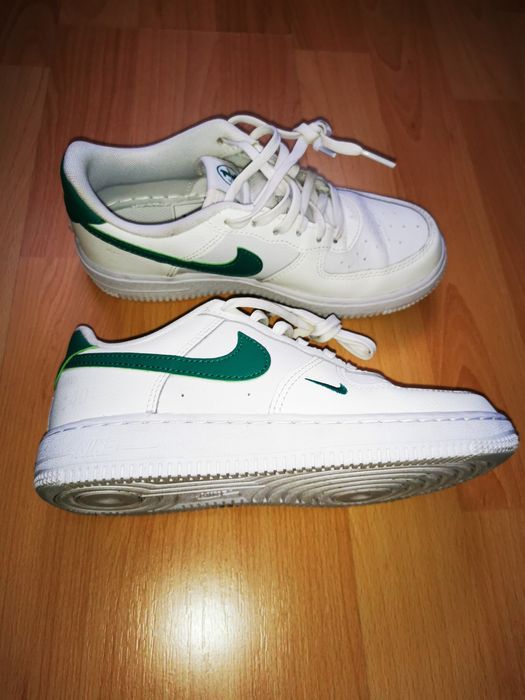 Adidasi Nike Copii