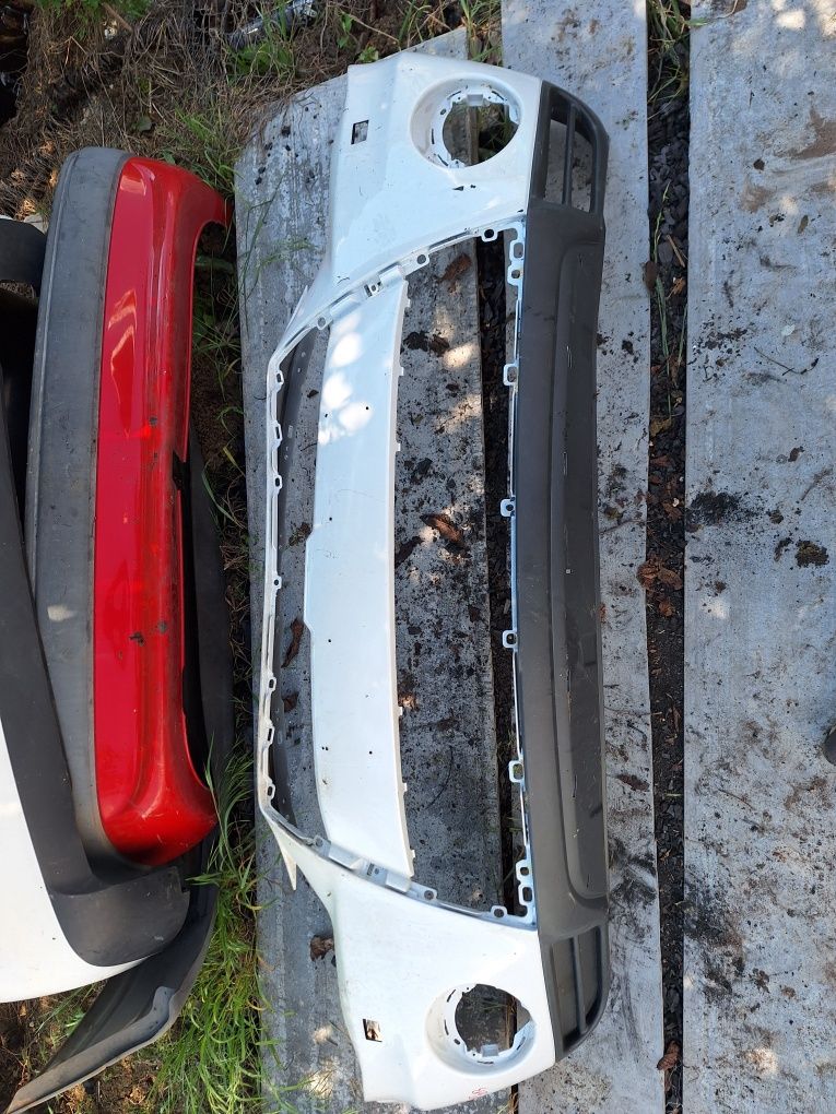 Предна броня за MITSUBISHI outlander xl 2009-2013г.