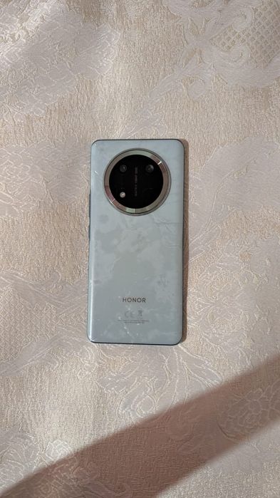 Honor x9c 12/256 в хорошем состоянии