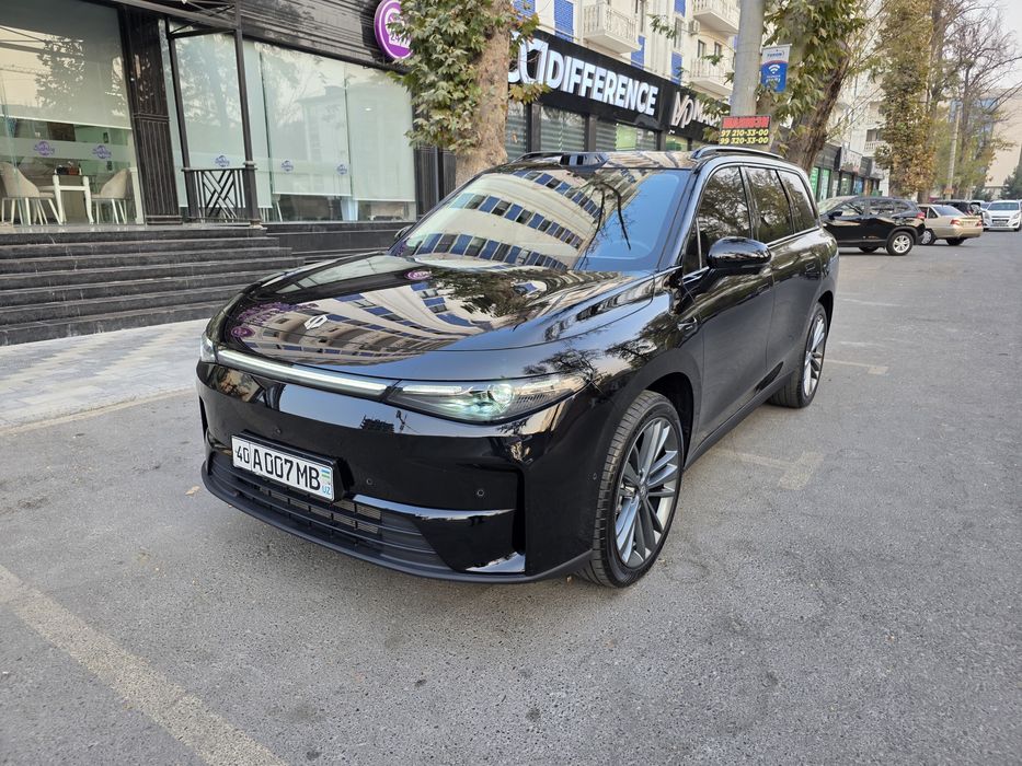 Leapmotor c16 2 dop pozitsa 2025