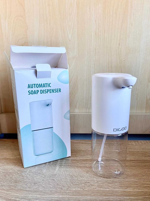 Dispenser,, dozator sapun lichid prin senzor