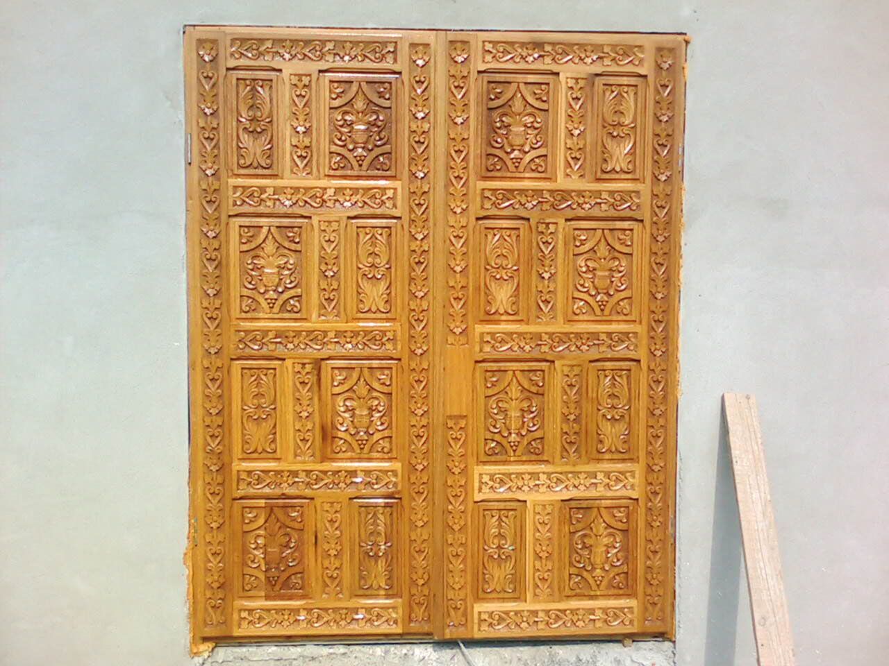 Ușa, Uși Biserica
