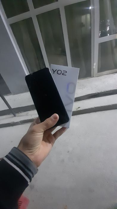 Vivo y 02 srochni sotiladi