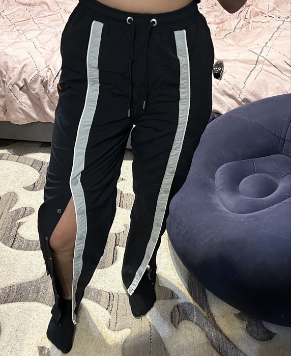 Pantaloni fâs Ellese cu capse