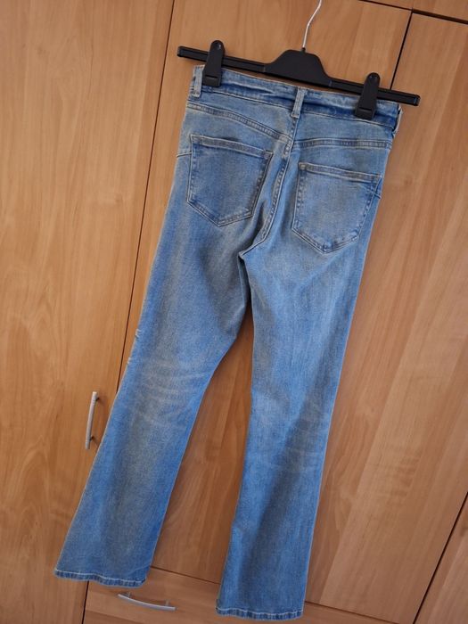 Нови дамски дънки Zara