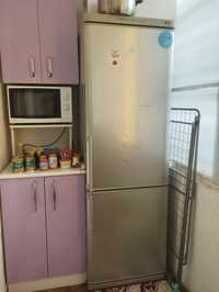 LG холодильник на запчасть