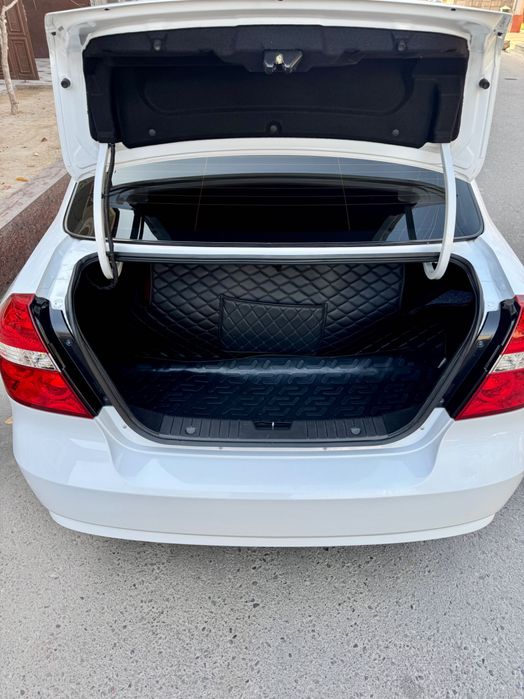 Nexia 3 Avt. Тоза Идеал. Метан 4 Поколения STAG. Наворотлари бор.