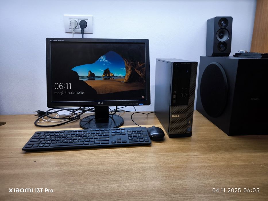 Calculator Dell + monitor LCD  LG 19. descrierea în anunț