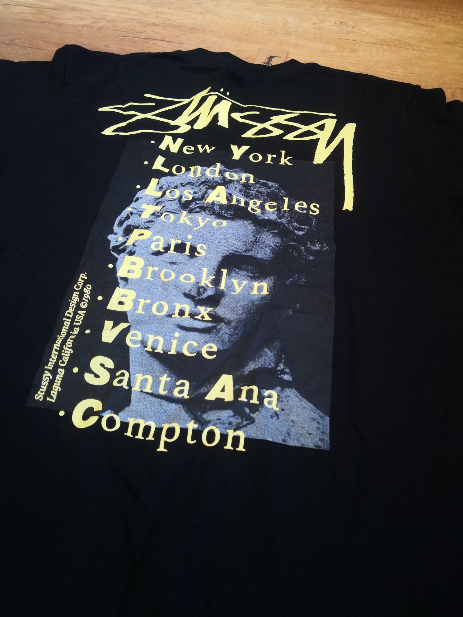 Stussy - Greek God Statue 'Athena' Tee