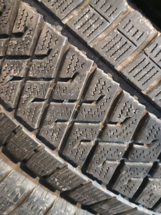 215 75 16 C 16 цола гуми за бус лекотоварни гуми за бус lassa