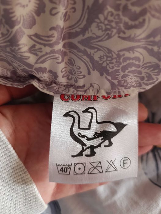 Продам 1 подушка (перьевая) новые б/у