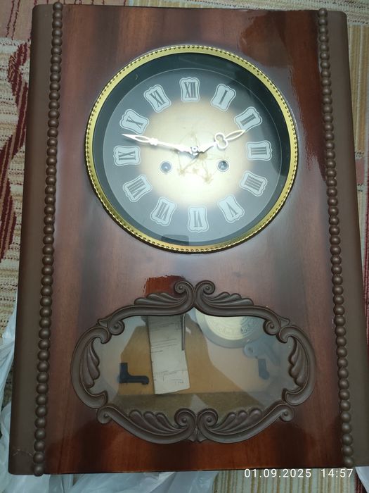 Часы с боем механические