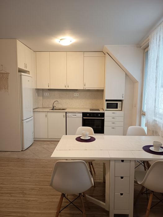 Дава се под наем Двустаен апартамент в Варна, Виница - 60 кв.м за 139147.38 € - Снимка #2