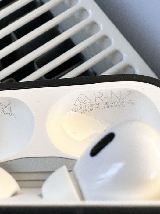 Apple airpods pro 2 gen