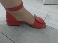 Sandale rosii 37