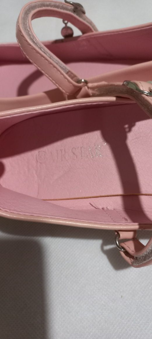 Розови елегантни обувки за момиче