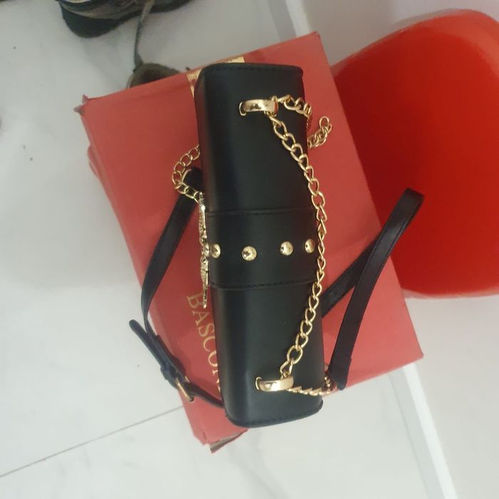 Продам сумочку новую