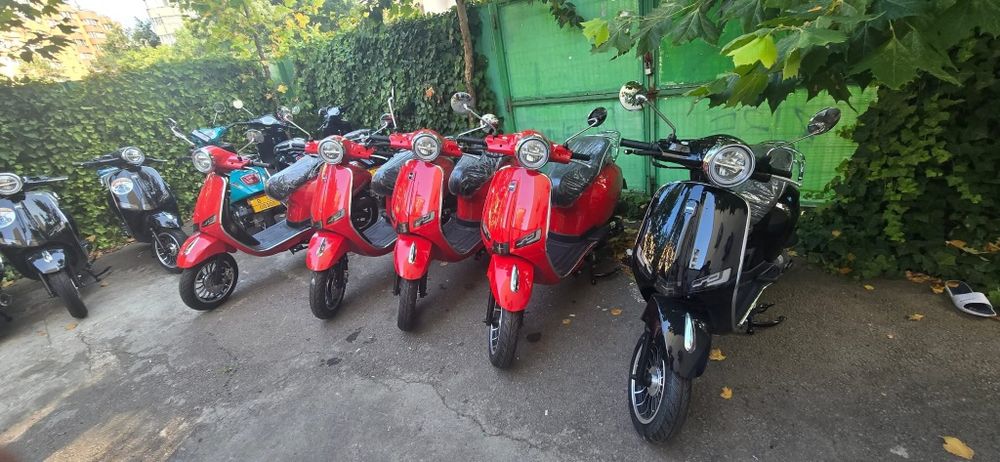 Închiriez scuter fara permis la cel mai mic preț din București