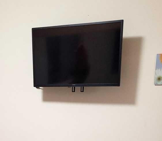 Стойка за телевизор  Hama