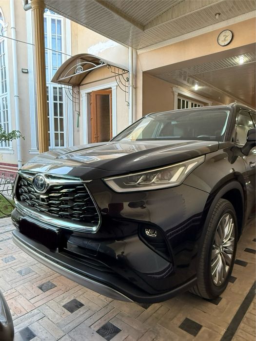 Toyota Highlander Limited Hybrid